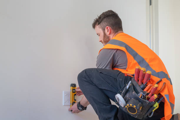 Best Electrical Outlet Repair  in North Babylon, NY