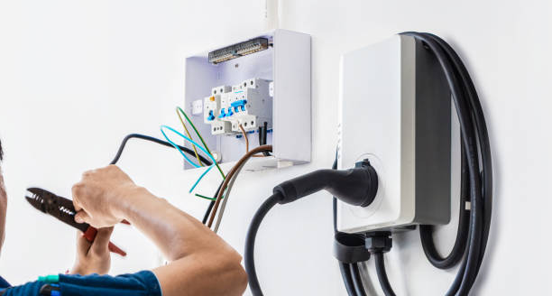 Best Emergency Electrical Repair  in North Babylon, NY